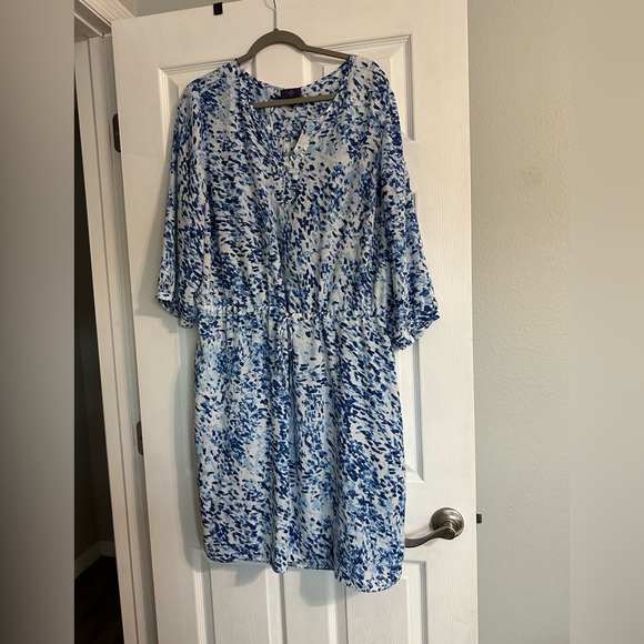 Beautiful blue and white print dress size 1x NWOT - Picture 1 of 3